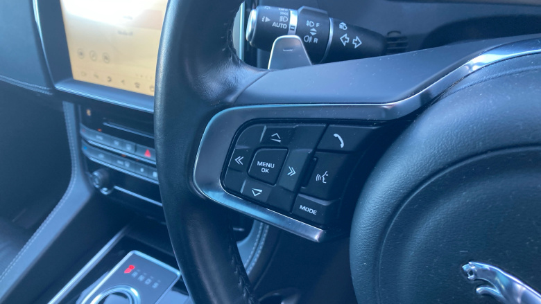 Jaguar F-Pace 3.0d V6 S 5dr Auto AWD Diesel Estate